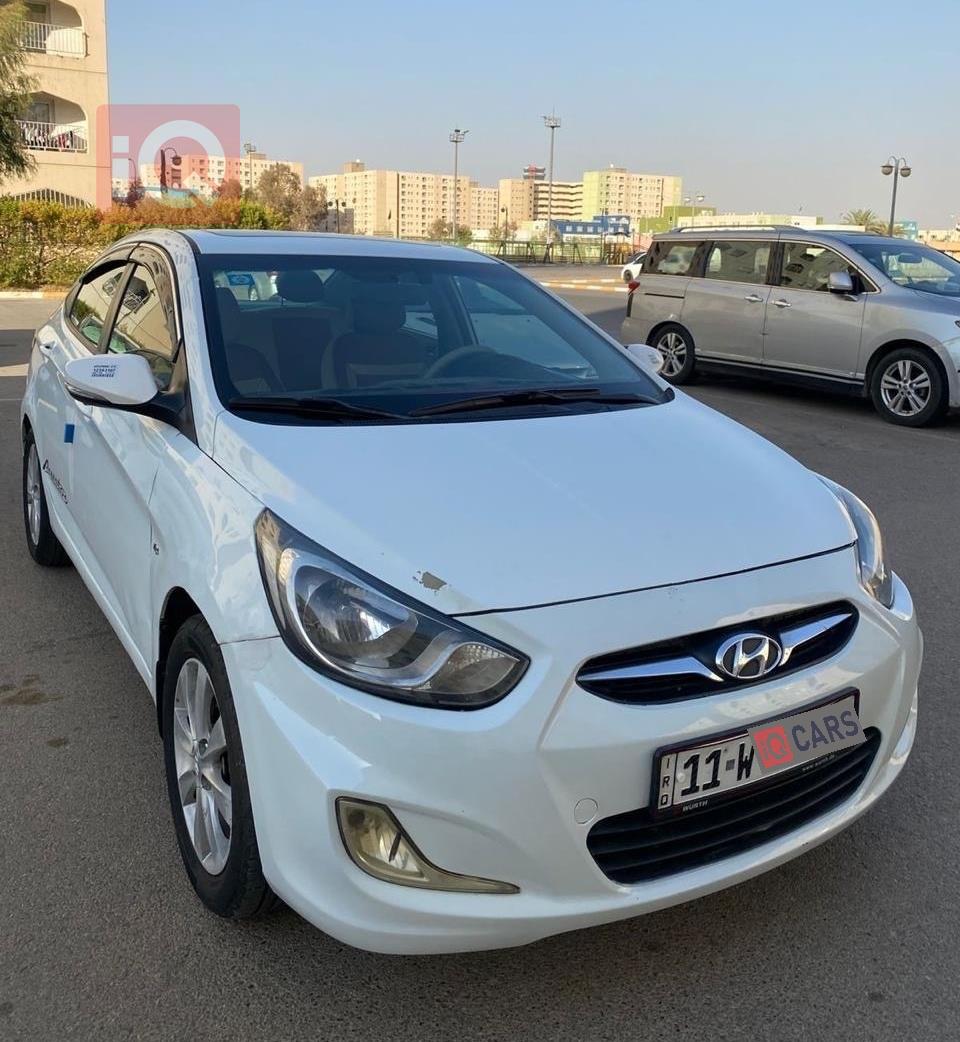 هیوندای ئەکسنت